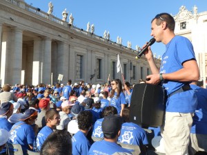 In piazza in attesa del papa